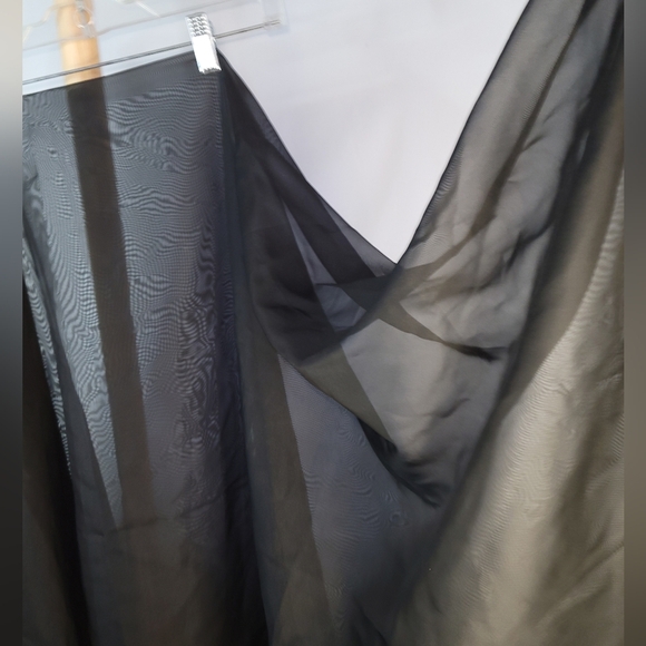 Sheer black fabric unfinished edges tablecloth curtain shawl - Picture 2 of 4